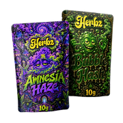 Pack de 20 g de Amnesia Haze y Bubble Hash THCA con cogollos y hachís sobre fondo negro